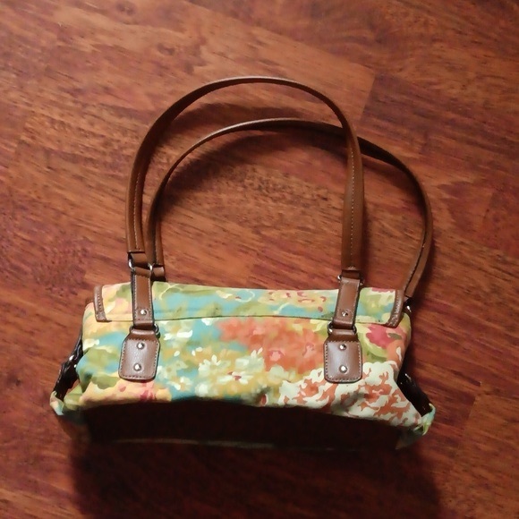 Floral Relic purse - Picture 4 of 9